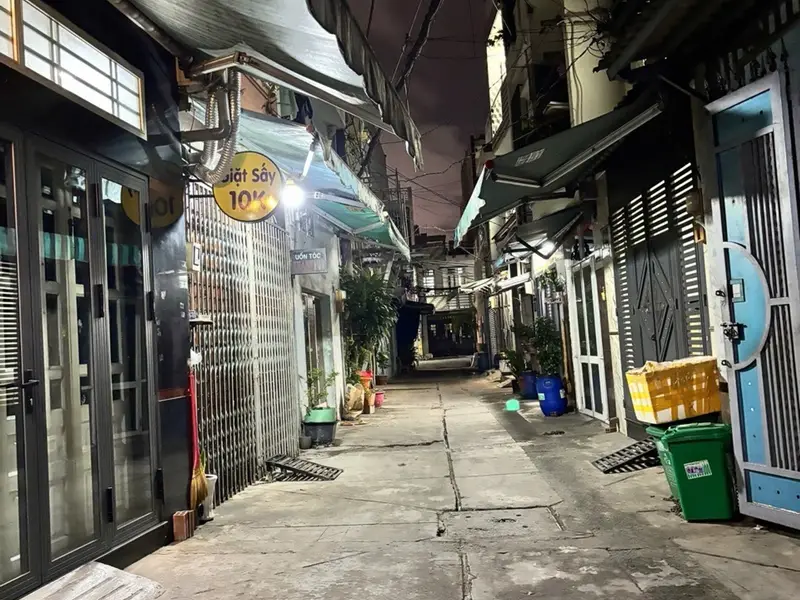 NHÀ 3 PHÒNG NGỦ KHU LÊ VĂN QUỚI GÒ XOÀI. CHỈ 3,6 TỶ THƯƠNG LƯỢNG... Bán nhà riêng tại Bình Hưng Hòa, Hồ Chí Minh 01