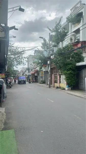 Nhà Mặt Phố Kinh Doanh Trung Tâm — Cơ Hội Vàng Không Thể Bỏ Lỡ!... Bán nhà mặt phố tại Bình Tân, Hồ Chí Minh 01