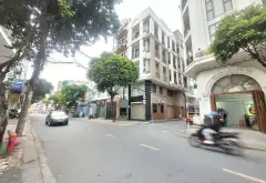 Nhà 5 Tầng Mới Xây Gần Sân Bay Phạm Văn Đồng... Bán nhà riêng tại Hạnh Thông, Hồ Chí Minh 08