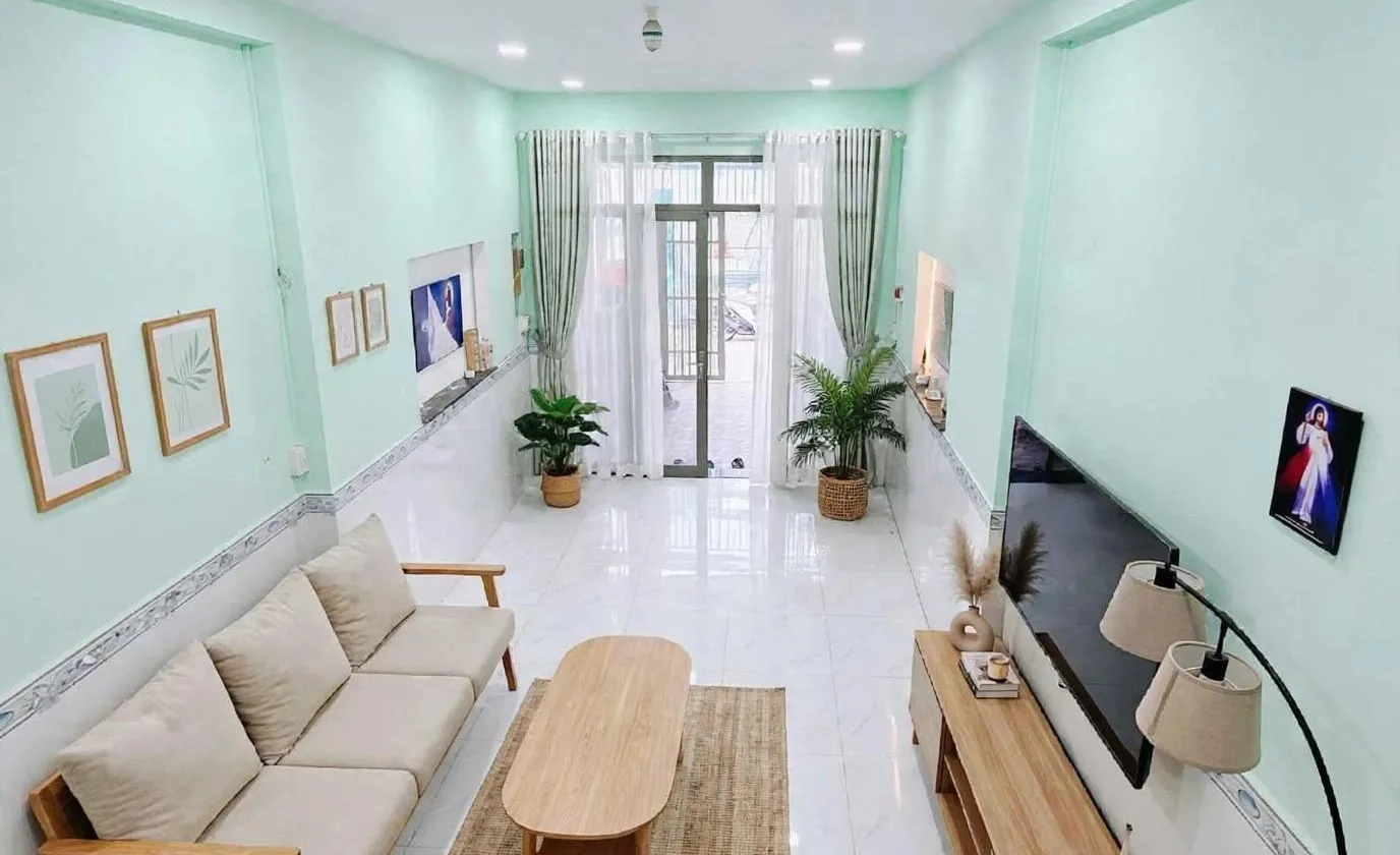 Ngay khu ẩm thực 200 - Hẻm ô tô - 78m2 - Nhỉnh 10T - Ngang 4m - Sổ đẹp vuông vức... Bán nhà riêng tại Xóm Chiếu, Hồ Chí Minh 01