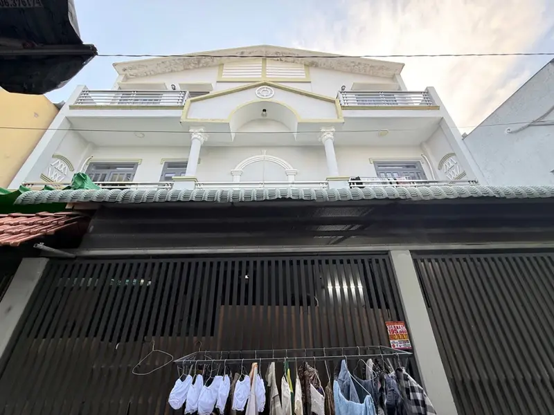 Nhà 3 tầng 124m2 giá 5.6 tỷ tại Bình Trị Đông, TP.HCM... Bán nhà riêng tại Bình Trị Đông, Hồ Chí Minh 01