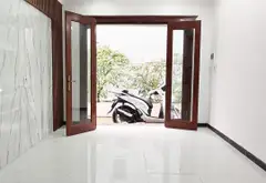 Bán nhà riêng 5 tầng tại Phường Long Biên, Hà Nội - vị trí thuận tiện, ô tô vào nhà... Bán nhà riêng tại Long Biên, Hà Nội 02