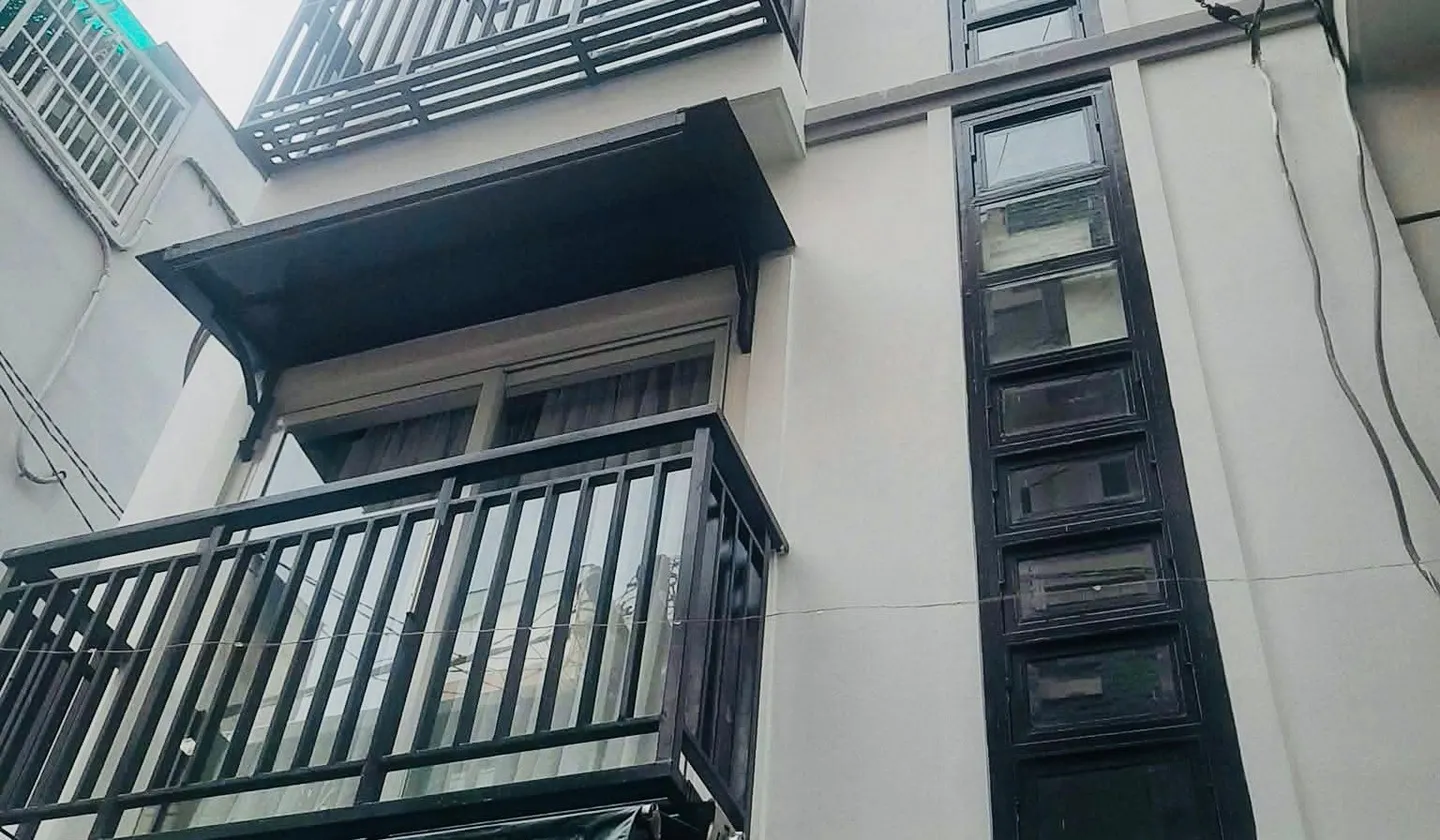 Nhà 5 tầng xinh xắn Hồ Thị Kỷ, tặng nội thất, thu nhập ngay... Bán nhà riêng tại Vườn Lài, Hồ Chí Minh 01