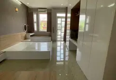 Nhà mặt phố 4 tầng rộng rãi tại Tân Phú, khu vực thuận tiện kinh doanh... Bán nhà mặt phố tại Phú Thạnh, Hồ Chí Minh 05