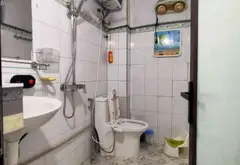 Nhà 2,5 tầng sân riêng tại trung tâm Lê Chân, không gian sáng thoáng thuận tiện... Bán nhà riêng tại An Biên, Hải Phòng 08
