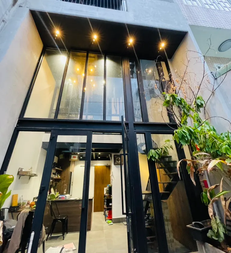 Cơ hội hiếm có sở hữu nhà mặt phố Quận 3 giá tốt chỉ 10.2 tỷ... Bán nhà mặt phố tại Xuân Hòa, Hồ Chí Minh 01