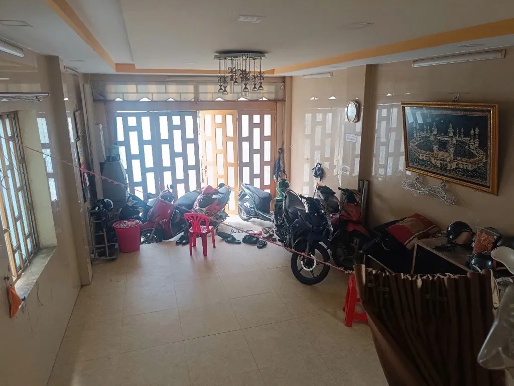 Bán nhà 4 tầng 49,3m² khu dân cư hiện hữu Quận 8 giá 8,3 tỷ... Bán nhà riêng tại Chánh Hưng, Hồ Chí Minh 01