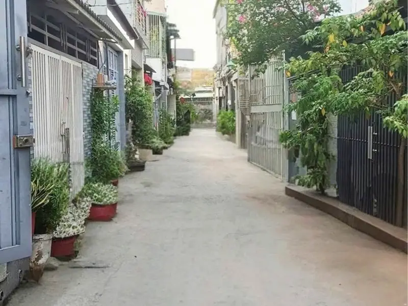 Bán nhà riêng 3 tầng tại xã Tân Thới Hiệp, hẻm xe hơi, 4.5x10m, 5PN, giá 3.57 tỷ... Bán nhà riêng tại Tân Thới Hiệp, Hồ Chí Minh 01