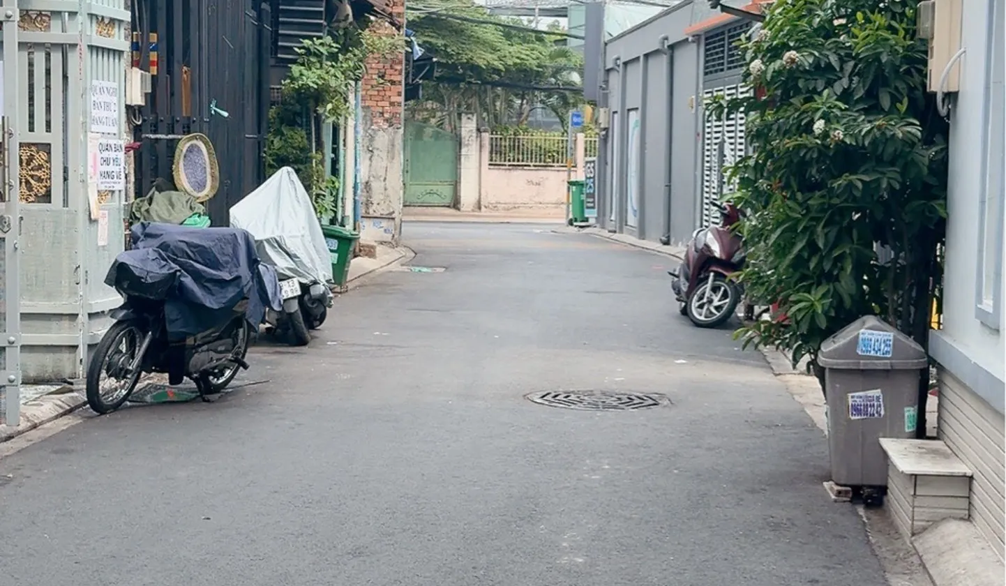 Bán nhà riêng 2 tầng, 42.8m2 tại phường Linh Tây cũ, gần chợ Thủ Đức... Bán nhà riêng tại Linh Xuân, Hồ Chí Minh 01