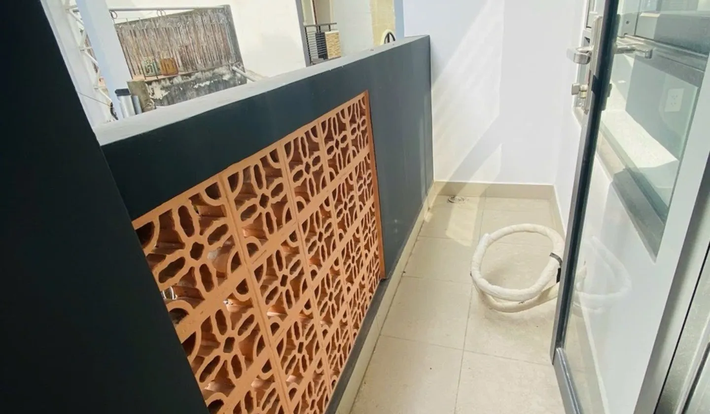 Nhà đẹp 5 tầng giữa trung tâm quận 10 giảm ngay 100 triệu... Bán nhà riêng tại Diên Hồng, Hồ Chí Minh 01
