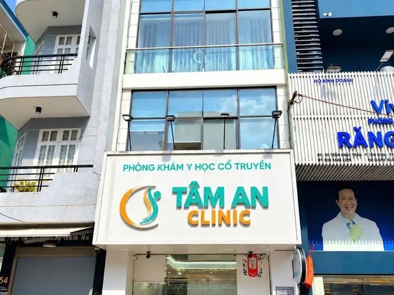 Nhà mặt phố 5 tầng có thang máy tại Phường Tân Định, Quận 1, diện tích 49m²... Bán nhà mặt phố tại Tân Định, Hồ Chí Minh 01