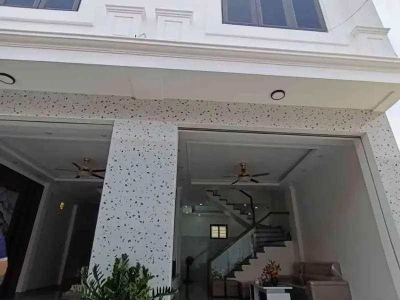 Nhà 3 tầng hiện đại mặt ngõ ô tô đỗ cửa tại phố Dã Tượng, Lung Hưng Đạo... Bán nhà riêng tại Hưng Đạo, Hải Phòng 01