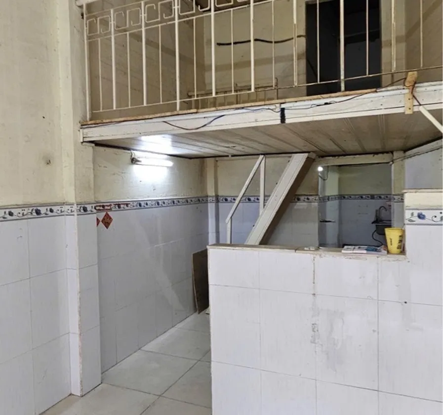 Nhà góc 2 tầng, 22m2, gần mặt tiền Nguyễn Thần Hiến, Quận 4... Bán nhà riêng tại Xóm Chiếu, Hồ Chí Minh 01