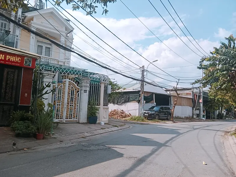 Căn nhà mặt phố tiện kinh doanh, vị trí đắc địa tại Xuân Thới Sơn... Bán nhà mặt phố tại Xuân Thới Sơn, Hồ Chí Minh 01