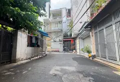 Nhà 2 tầng 53m2 Tân Sơn Nhì giá chỉ 5,8 tỷ có sổ hoàn công... Bán nhà riêng tại Tân Sơn Nhì, Hồ Chí Minh 01