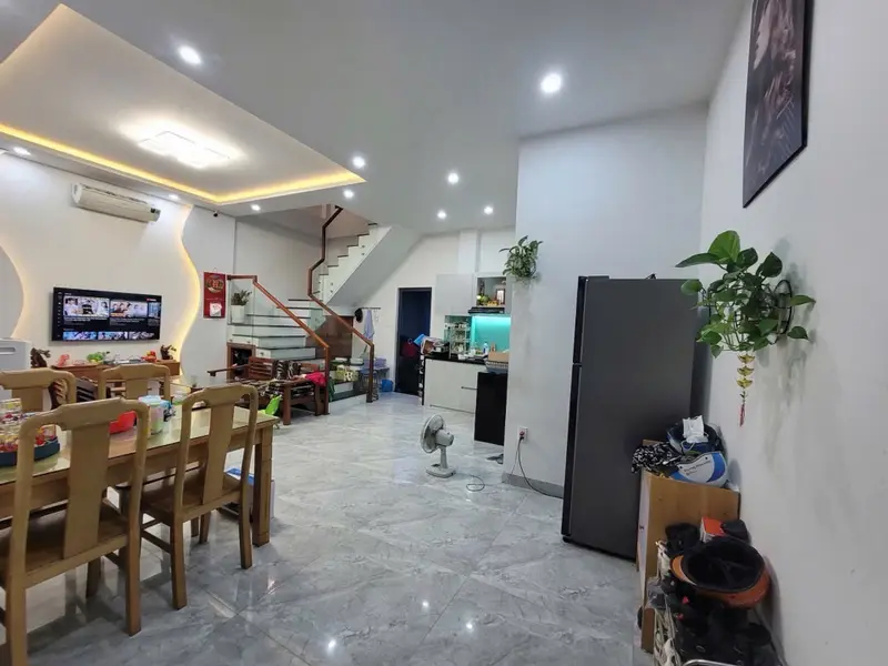 Nhà 3 tầng kiên cố tại phường An Khê, Đà Nẵng với thiết kế hiện đại, 3 phòng ngủ... Bán nhà riêng tại An Khê, Đà Nẵng 01