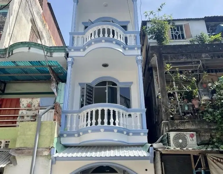 Nhà 4 tầng đẹp, hẻm xe tải Q.10, vào ở ngay... Bán owner_side tại Hòa Hưng, Hồ Chí Minh 01