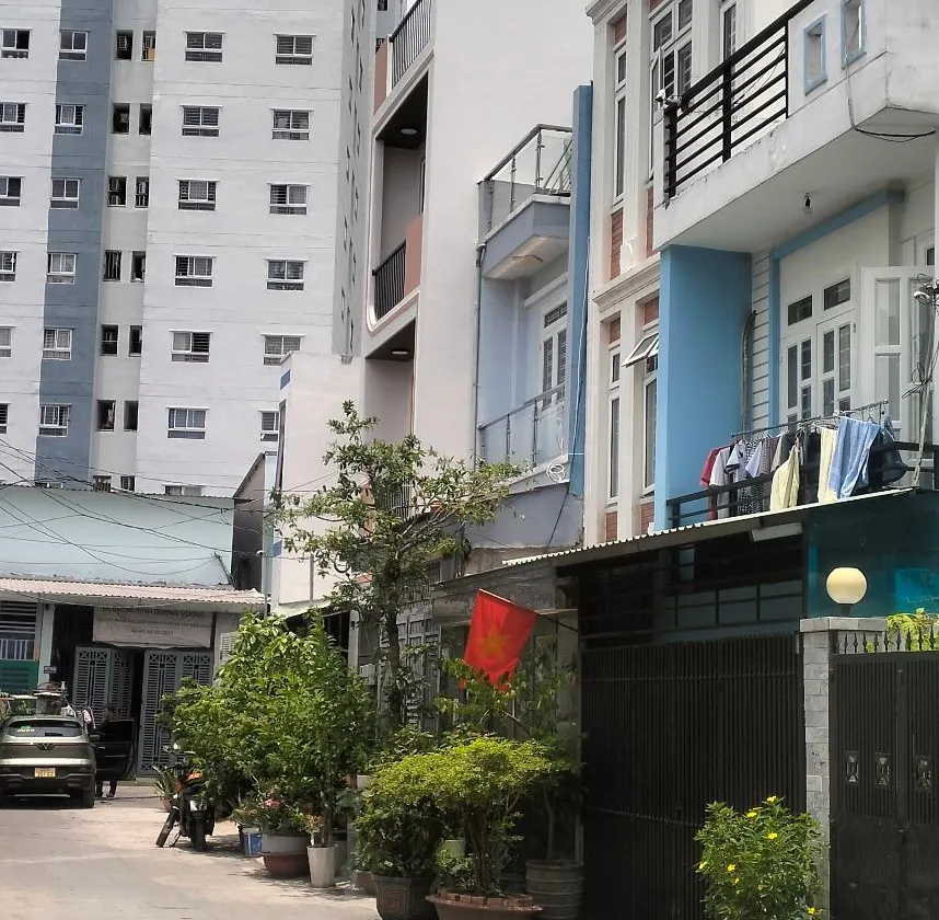 Nhà 3 tầng mặt tiền rộng, khu An Lạc sầm uất... Bán nhà riêng tại An Lạc, Hồ Chí Minh 01