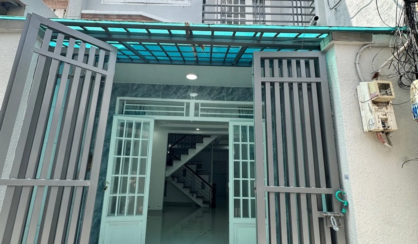 Bán nhà riêng 2 tầng tại phường Tân Thới Hiệp, Hồ Chí Minh, diện tích 58m2, pháp lý rõ ràng... Bán nhà riêng tại Tân Thới Hiệp, Hồ Chí Minh 01