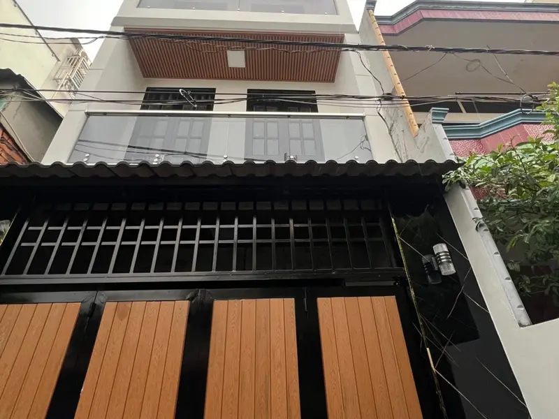 Bán nhà 3 tầng 3 phòng ngủ tại phường Âu Dương Lân giá 7.5 tỷ... Bán nhà riêng tại Chánh Hưng, Hồ Chí Minh 01