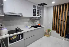Nhà đẹp Quận 10, 4 phòng ngủ, sổ vuông vức, giá tốt... Bán nhà riêng tại Vườn Lài, Hồ Chí Minh 02