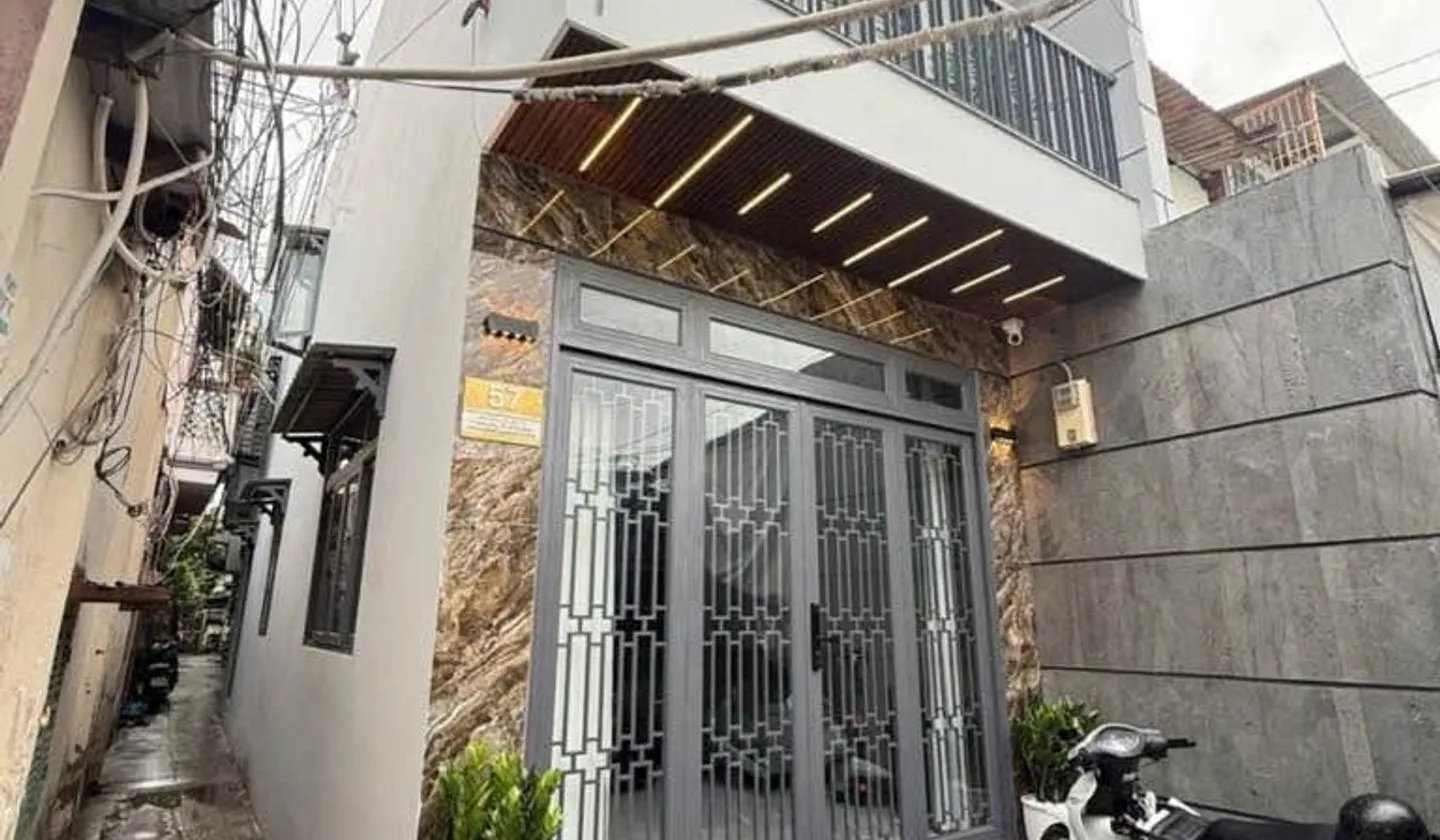 Cơ hội vàng sở hữu nhà phố 2 tầng ngay chợ Tân Quy quận 7, giá chỉ 5.9 tỷ... Bán nhà riêng tại Tân Hưng, Hồ Chí Minh 01