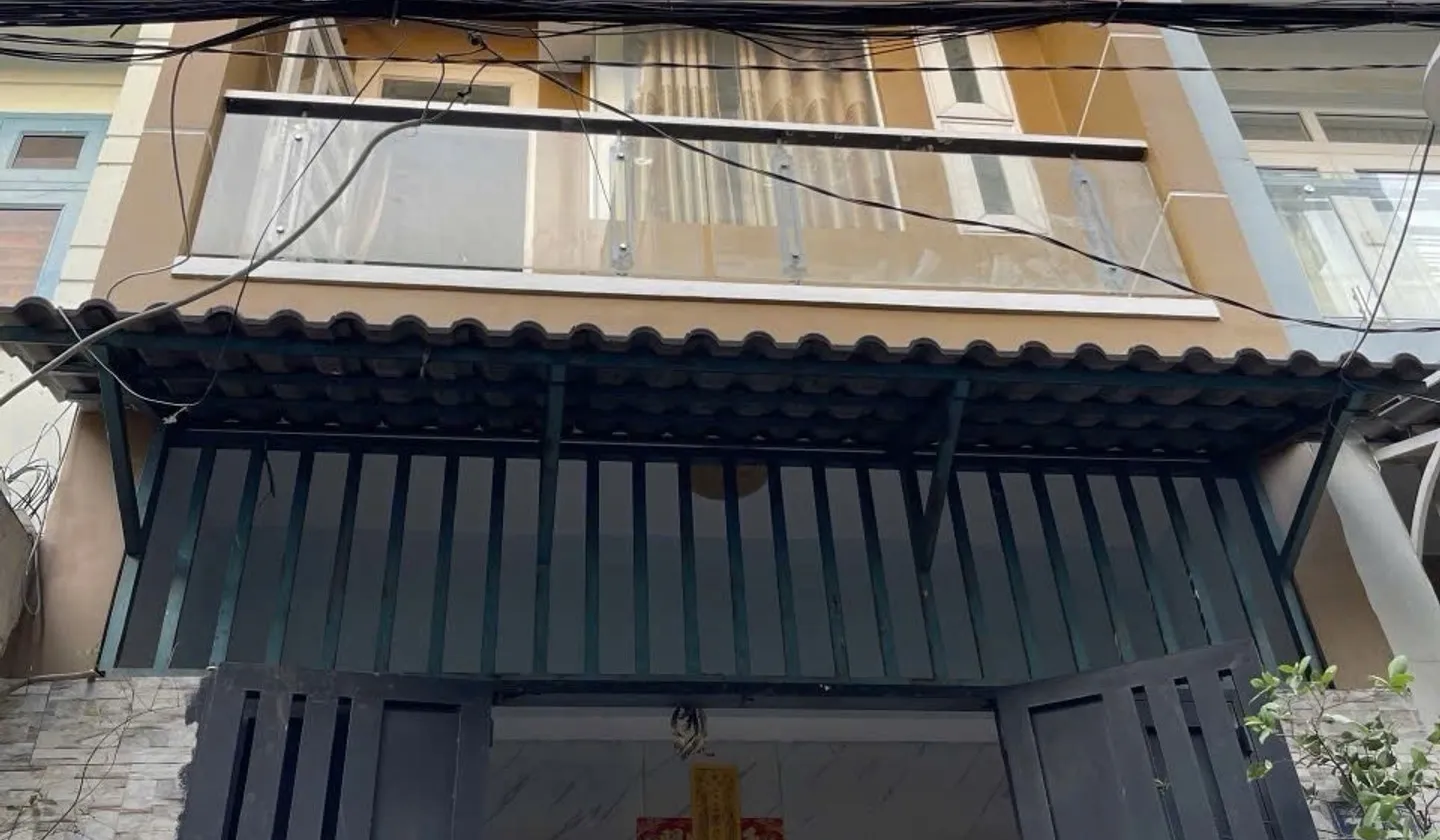 Nhà 3 tầng 4 phòng ngủ giá dưới 5 tỷ tại khu Miếu Gò Xoài... Bán nhà riêng tại Bình Hưng Hòa, Hồ Chí Minh 01