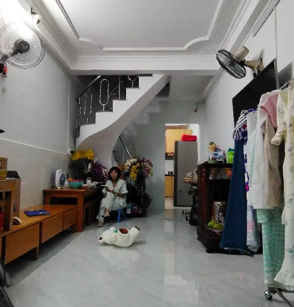 Nhà riêng 2 tầng vị trí thuận lợi tại Bình Hưng Hòa, Bình Tân... Bán nhà riêng tại Bình Hưng Hòa, Hồ Chí Minh 01