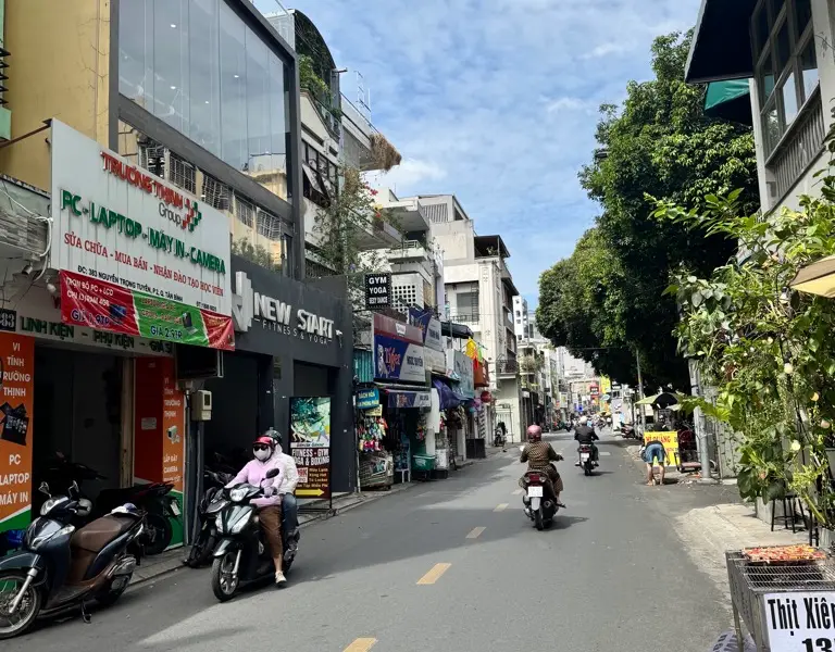 Nhà mặt phố Nguyễn Trọng Tuyển giảm sốc, giá siêu hấp dẫn... Bán nhà mặt phố tại Tân Sơn Hòa, Hồ Chí Minh 01
