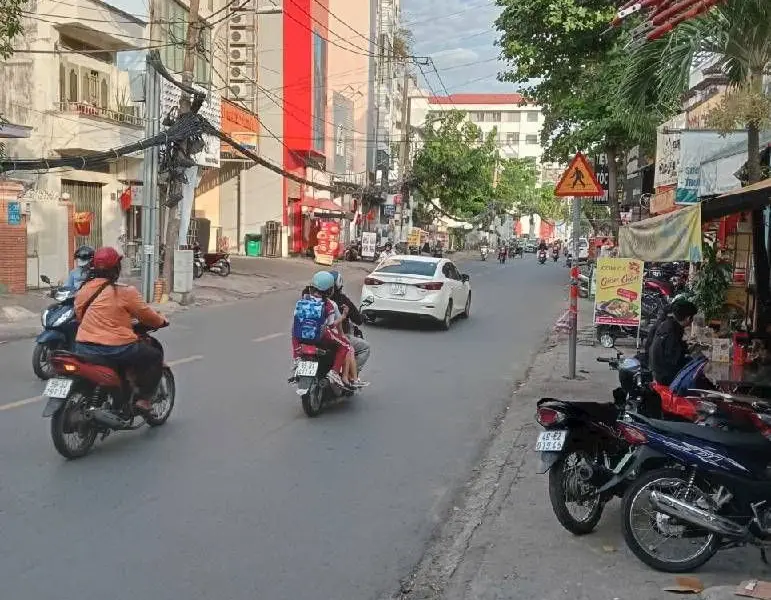 Bán đất hẻm Xô Viết Nghệ Tĩnh gần ĐH Ngoại Thương, giá hợp lý... Bán đất tại Thạnh Mỹ Tây, Hồ Chí Minh 01
