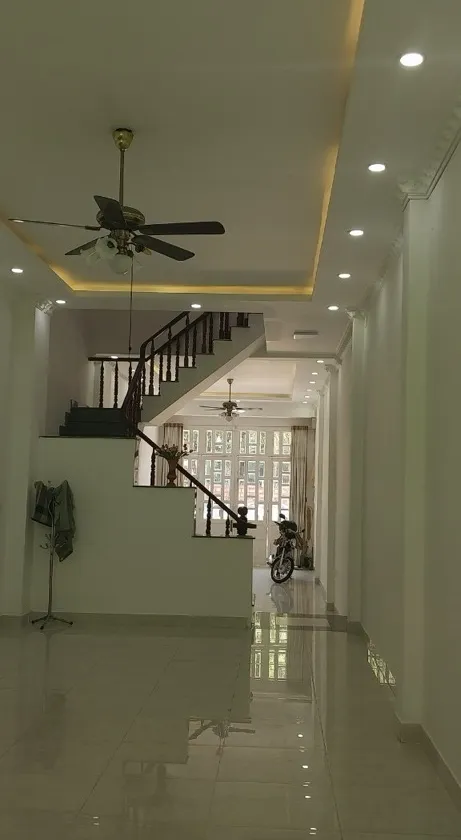 Mặt tiền kinh doanh Nguyễn Thế Truyện Tân Phú, 80m2, 4 tầng, xe hơi ngủ trong nhà, 16.9 tỷ... Bán owner_side tại Tân Sơn Nhì, Hồ Chí Minh 01