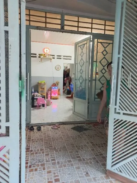 Nhà 2 tầng Lâm Văn Bền Q7_Ngang khủng 8,45m_Dòng tiền 15tr/tháng_6,35T còn TL... Bán nhà riêng tại Phú Thuận, Hồ Chí Minh 01