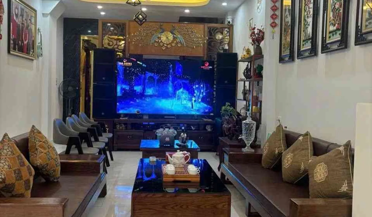 Cơ hội hiếm có sở hữu nhà 5 tầng mặt phố Ba La, thang máy hiện đại, giá tốt ngay hôm nay... Bán nhà riêng tại Phú Lương, Hà Nội 01