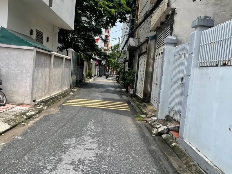 Bán lô đất Ngọc Thuỵ 77m , mặt tiền rộng ,ô tô ngủ trong đất hơn 7 tỷ... Bán nhà riêng tại Bồ Đề, Hà Nội 01