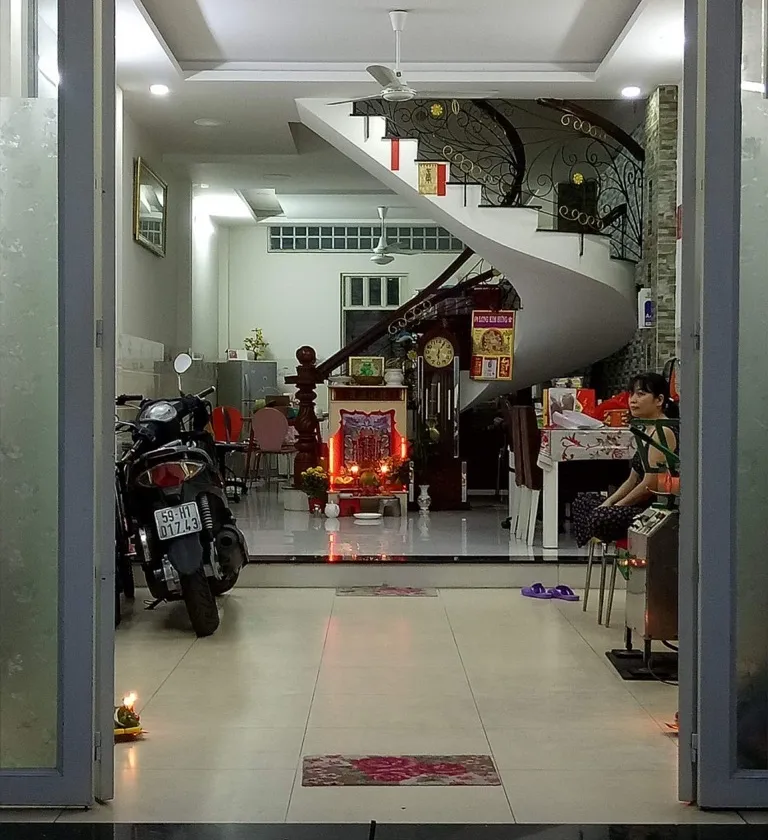 Cơ hội có 1 không 2: Nhà mặt phố 4 tầng khu phân lô An Lạc giá tốt.KDC Nam Hùng Vương... Bán nhà mặt phố tại An Lạc, Hồ Chí Minh 01
