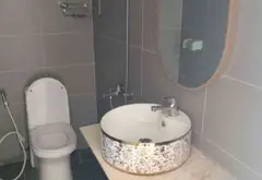 TÒA NHÀ VĂN PHÒNG 4 TẦNG – MẶT TIỀN ĐƯỜNG 11 TRƯỜNG THỌ- 112m2(4x28) CHỈ : 12.8 tỷ -sổ hồng riêng... Bán văn phòng tại Thủ Đức, Hồ Chí Minh 08