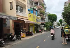 Nhà lô góc 2 mặt tiền phố Hòa Hảo, giá siêu hấp dẫn... Bán nhà mặt phố tại Diên Hồng, Hồ Chí Minh 03