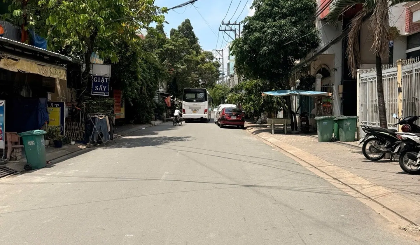 NHÀ ĐẸP 4 TẦNG – HẺM XE HƠI 6M – SÂN ĐỂ XE – 4PN – HOÀN CÔNG ĐỦ – LÝ PHỤC MAN, QUẬN 7 – 12,5 TỶ... Bán nhà riêng tại Tân Thuận, Hồ Chí Minh 01