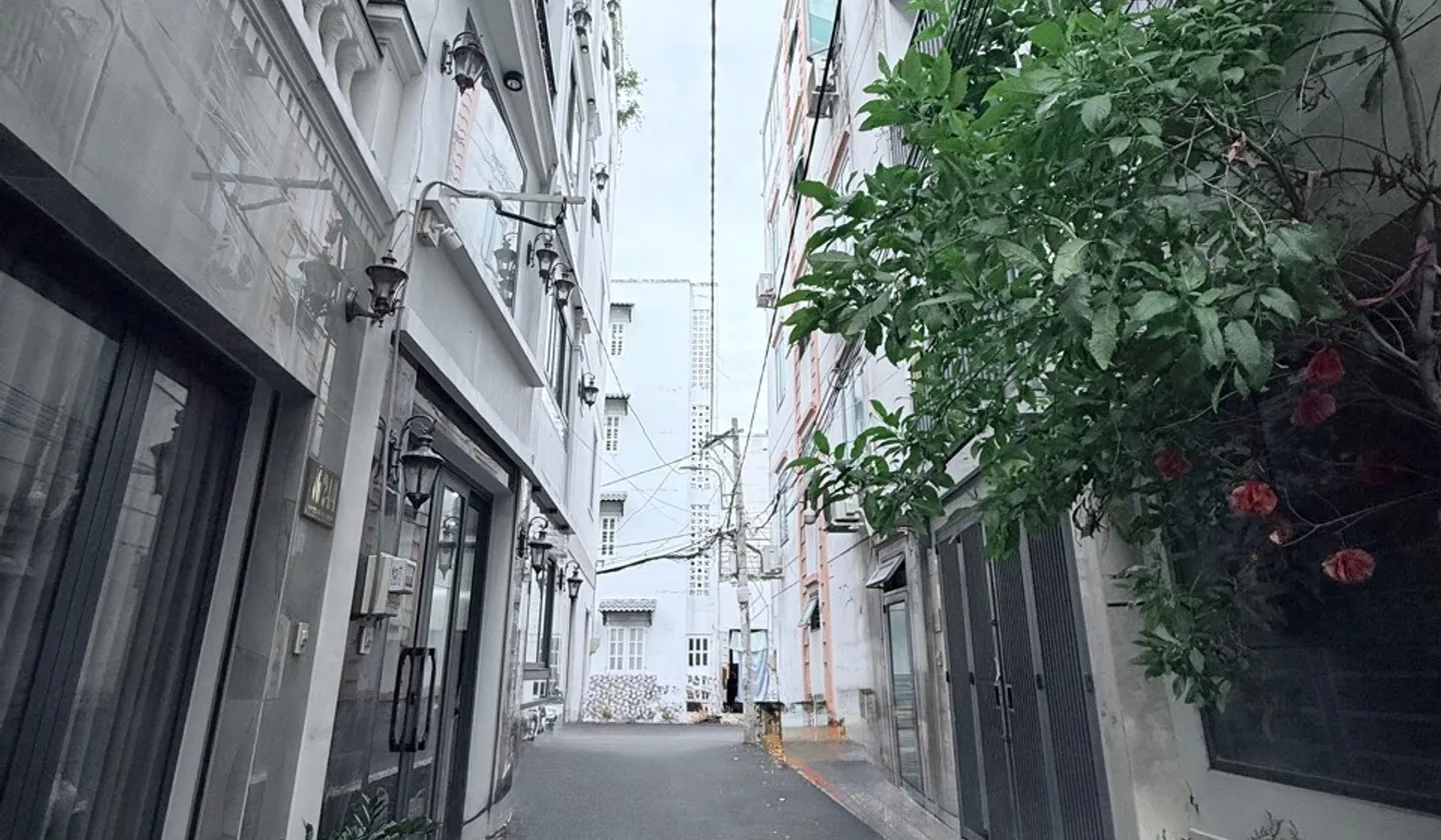Nhà 5 tầng, 8 phòng ngủ, hẻm xe hơi khu CityLand Gò Vấp... Bán nhà riêng tại Hạnh Thông, Hồ Chí Minh 01