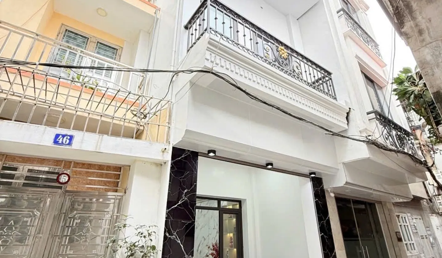 Nhà Phố Hoàng Quý Sân Cổng Riêng, Ngõ Rộng 4m, Sẵn Sàng Vào Ở... Bán nhà riêng tại Lê Chân, Hải Phòng 01
