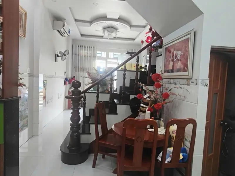 Nhà Lê Văn Quới, giáp Tân Phú, hẻm xe hơi thông, tặng full nội thất xịn xò, nhỉnh 5tỷ(thương-lượng)... Bán nhà riêng tại Bình Hưng Hòa, Hồ Chí Minh 01