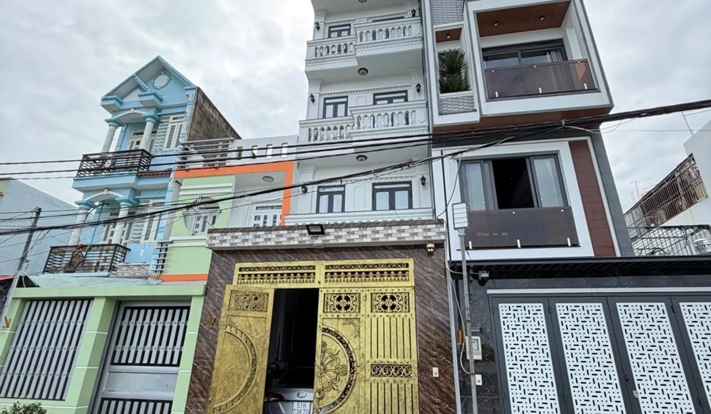 Cơ hội sở hữu nhà mặt phố 4 tầng, vị trí đẹp quận 12, giá hấp dẫn... Bán nhà mặt phố tại Tân Thới Hiệp, Hồ Chí Minh 01