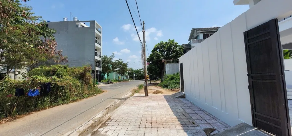 Biệt thự song lập phường 7 quận 8, diện tích 230m2 mặt tiền 20m... Bán owner_side tại Bình Đông, Hồ Chí Minh 01