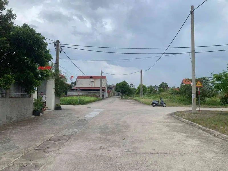 Bán đất 125m2 tại Quang Tiến, hướng Đông Bắc, mặt tiền 5m, đường trước nhà 7m... Bán đất tại Nội Bài, Hà Nội 01
