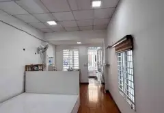 LÔ GÓC 2 TẦNG - GẦN NGÃ 4 HÀNG XANH , TRƯỜNG ĐẠI HỌC, TẶNG FULL NỘI THẤT... Bán nhà riêng tại Bình Thạnh, Hồ Chí Minh 04