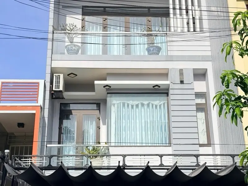 🔥🔥 7.X TỶ – NHÀ 3 TẦNG 3 MÊ MẶT TIỀN NGUYỄN KHANG – AN KHÊ – Ô TÔ ĐỖ TRONG NHÀ! 🔥... Bán nhà mặt phố tại An Khê, Đà Nẵng 01