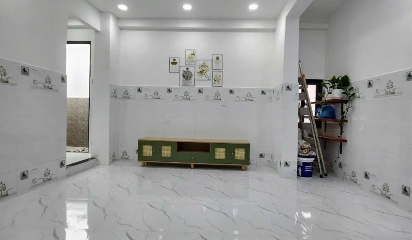 Nhà 2 tầng 8 phòng đủ công năng, gần Lê Văn Lương 70m2... Bán nhà riêng tại Tân Hưng, Hồ Chí Minh 01