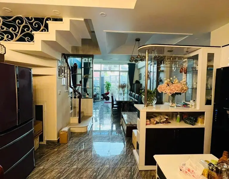 NGAY CẦU NGUYỄN KHOÁI - CHDV - 5 TẦNG - 81M² - 12.4 TỶ - DÒNG TIỀN 600TR/NĂM... Bán nhà riêng tại Vĩnh Hội, Hồ Chí Minh 01
