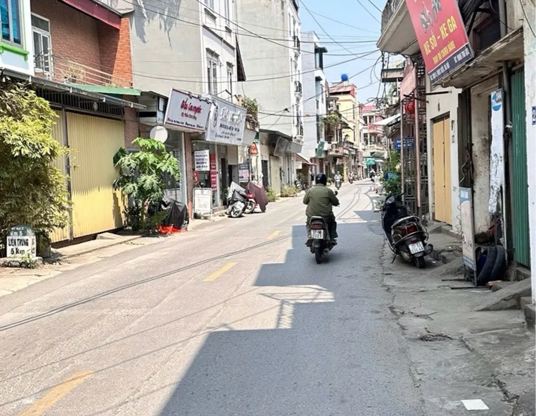 Nhà mặt phố Đan Phượng giá tốt, ô tô tránh tiện kinh doanh... Bán nhà mặt phố tại Đan Phượng, Hà Nội 01
