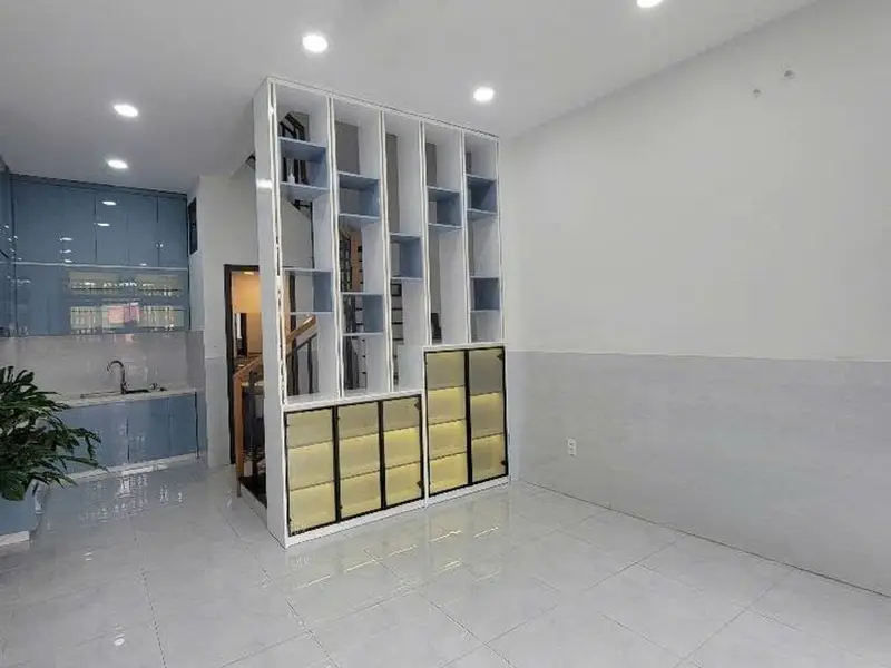 Nhà 5 tầng 3 phòng ngủ tại Dương Quảng Hàm giá 7.45 tỷ... Bán nhà riêng tại An Nhơn, Hồ Chí Minh 01